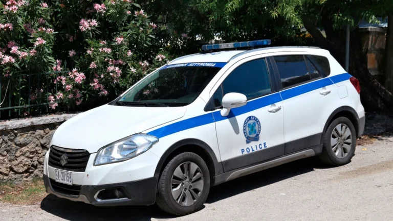 Τροχαίο στον παράδρομο των Καμένων Βούρλων