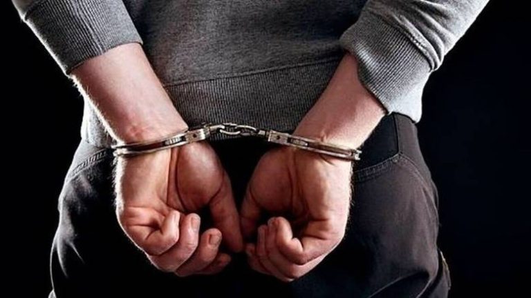 Στερεά Ελλάδα: 11 συλλήψεις για ναρκωτικά μέσα σε δύο ημέρες – Κατασχέθηκαν κάνναβη και τρίφτες