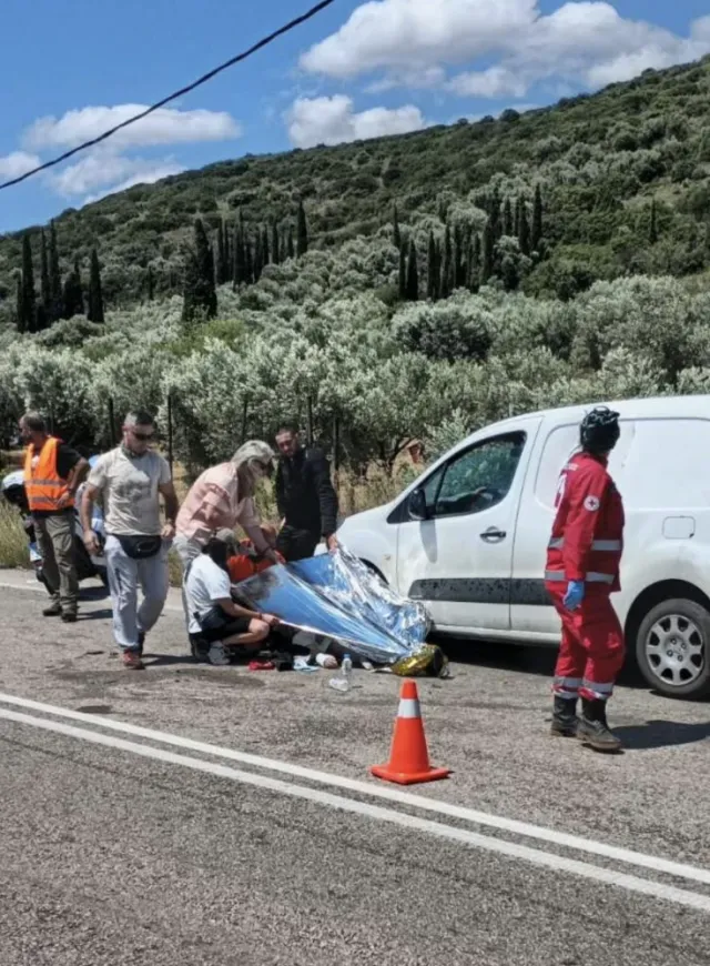 Δίστομο: Εθελοντές του Ερυθρού Σταυρού καθ’ οδόν για το Acropolis Rally έσωσαν τραυματία τροχαίου