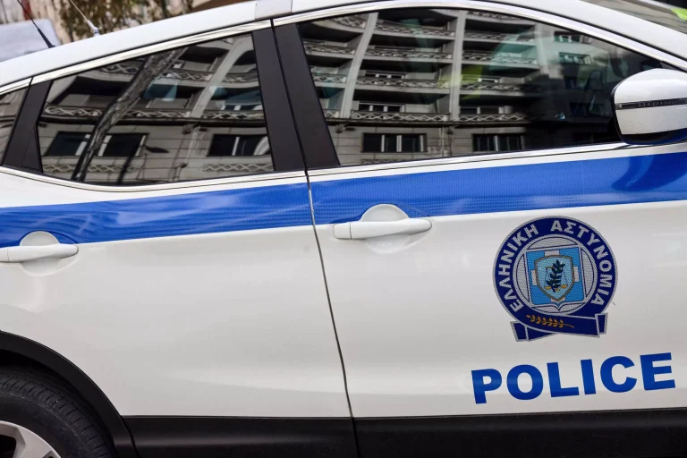 Λαμία: Συλλήψεις για κλοπή εργαλείων από οικόπεδο – Ανήλικος ανάμεσα στους συλληφθέντες